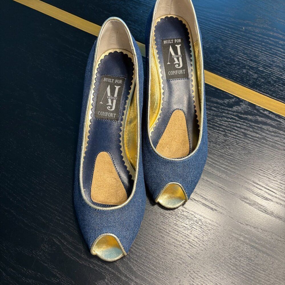 A J Valenci Peep Toe Denim Wedge Pumps Blue Gold Trim Size 9W – EUC - Picture 9 of 10
